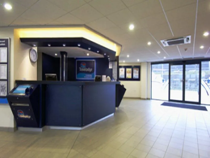 فندق ترافيلودج كامبريدج أوركاد بارك Milton  3*, Milton (Cambridgeshire)